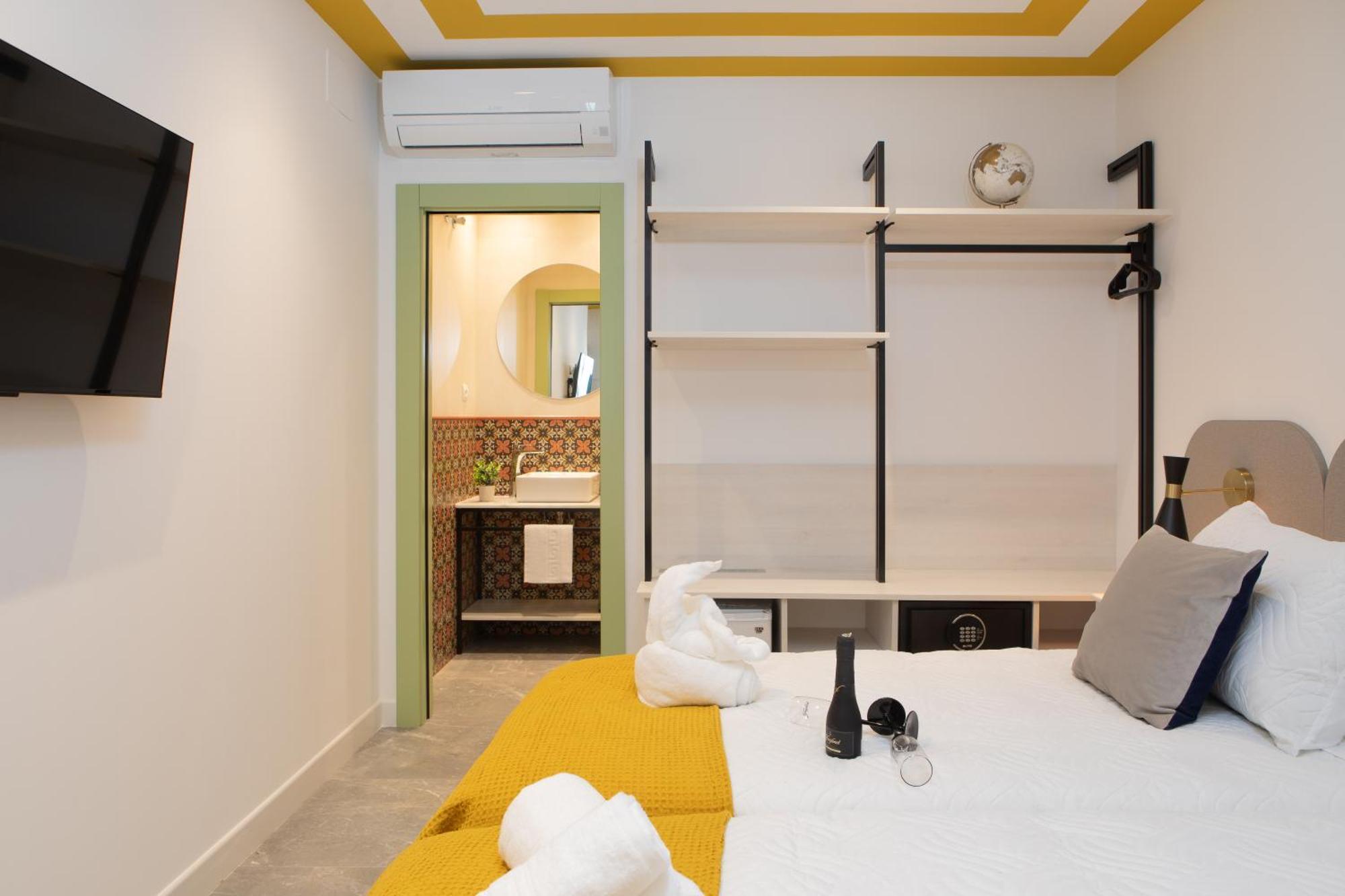 Boutique Rooms Playa Burriana Nerja Kültér fotó