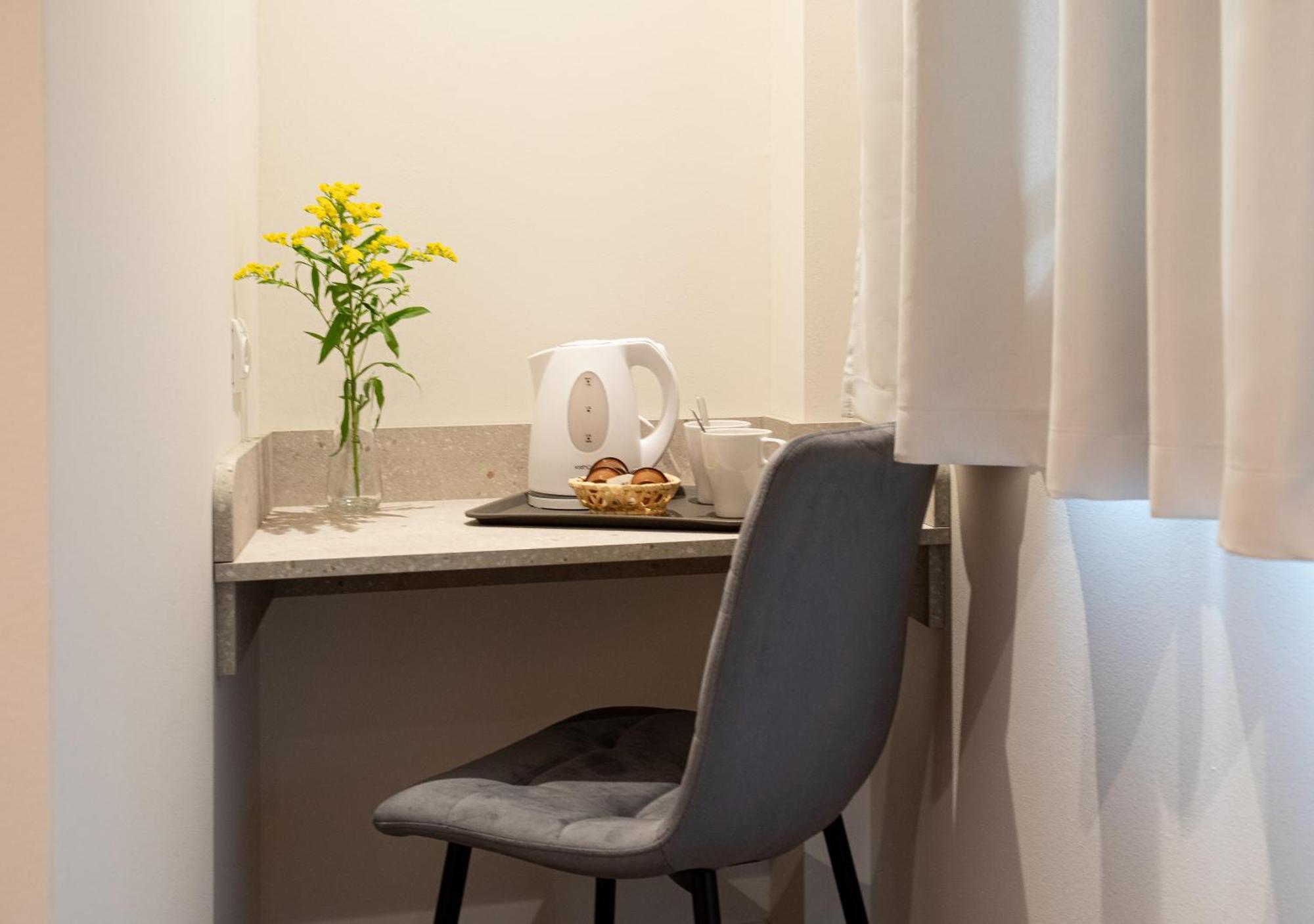 Boutique Rooms Playa Burriana Nerja Kültér fotó