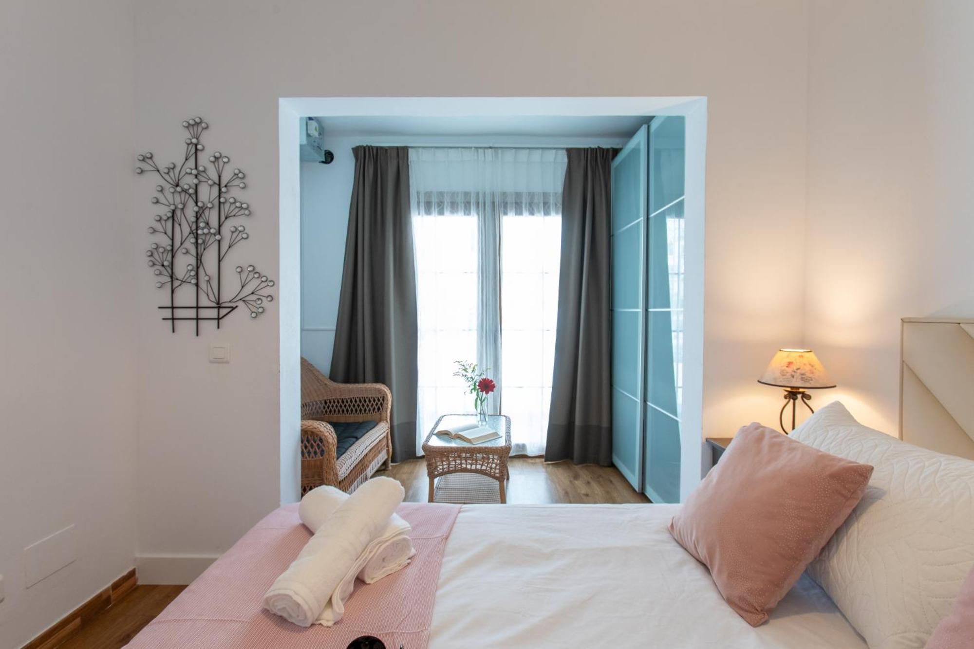 Boutique Rooms Playa Burriana Nerja Kültér fotó