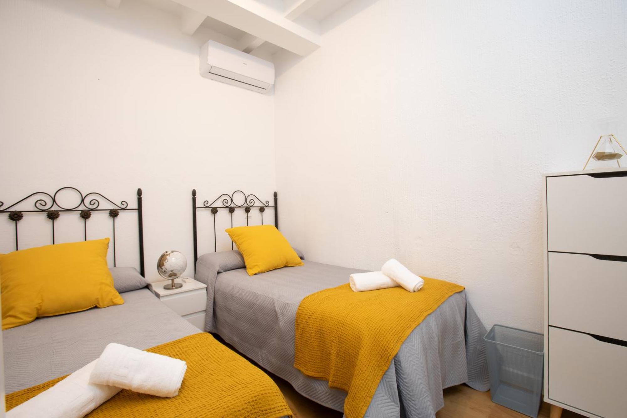 Boutique Rooms Playa Burriana Nerja Kültér fotó