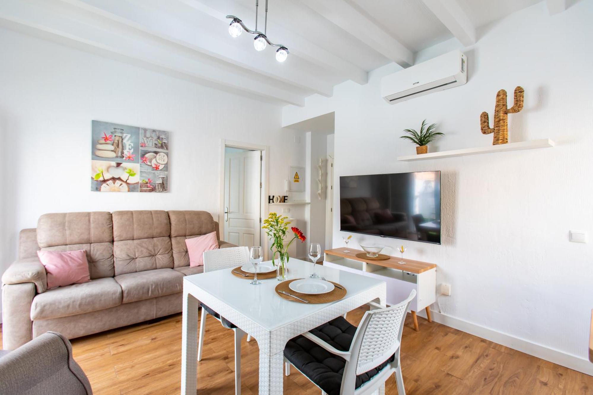 Boutique Rooms Playa Burriana Nerja Kültér fotó